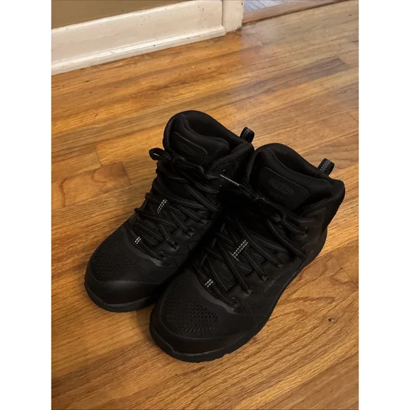 EUC Women's KEEN Utility Composite Toe Metal Free Metguard Mid Work Shoe 1027109 - Picture 2 of 10